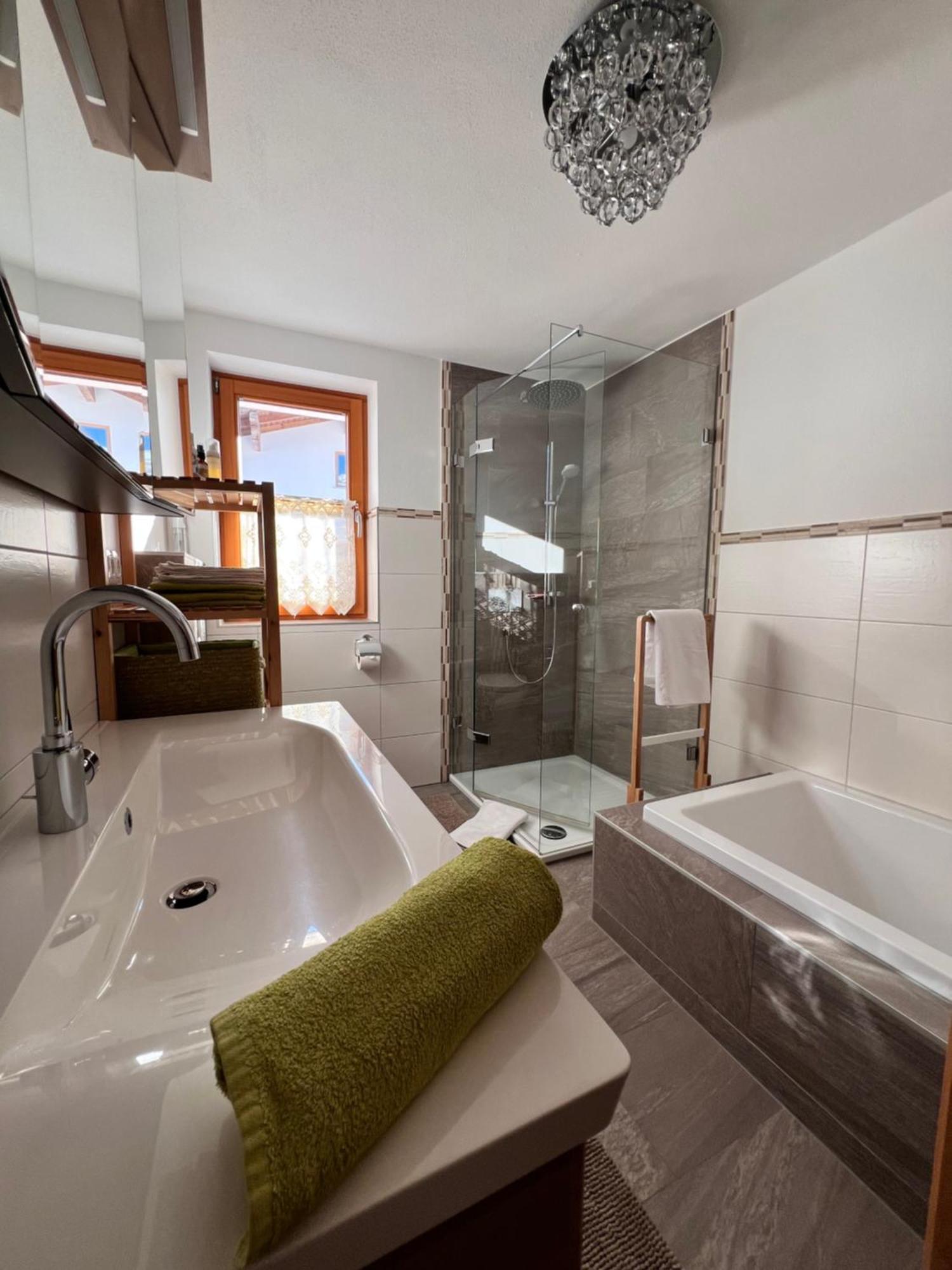Apartment Sunshine Bruck Am Ziller Zewnętrze zdjęcie
